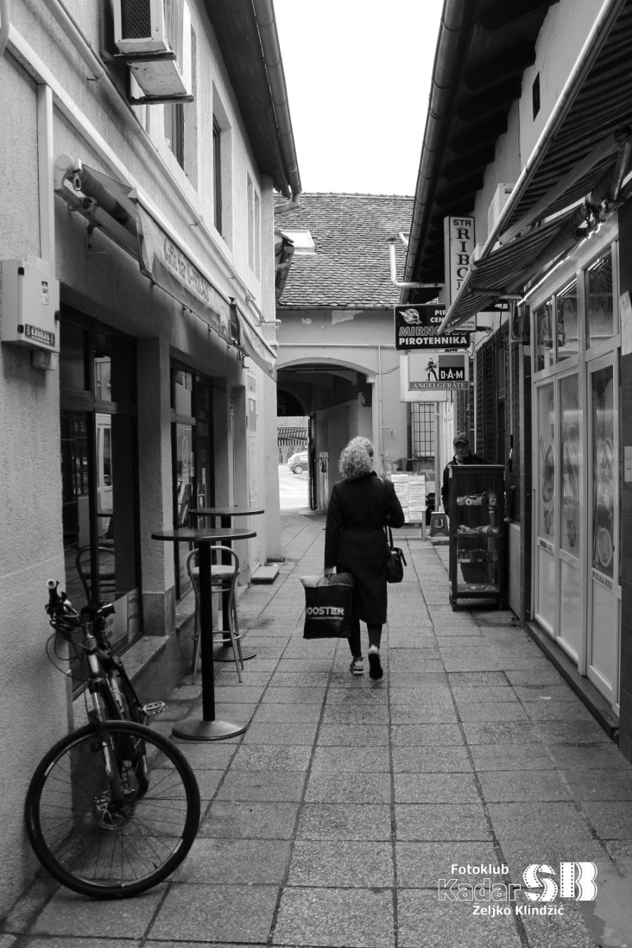 BW, južni izlaz iz tržnice, Slavonski Brod