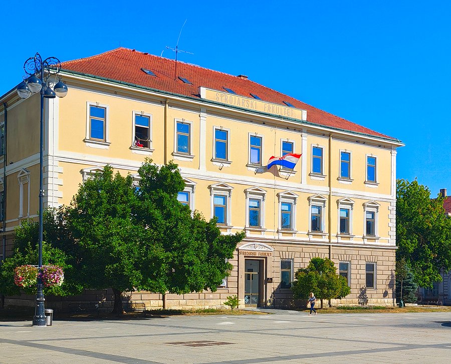 (2) Trg Ivane Brlić.Maćurani, 30.8.2026