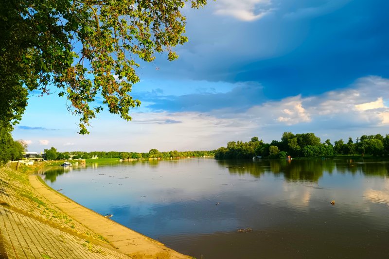 Lijep dan, pa i zgodne fotke 19.5.2026, Sava, 35000 Slavonski Brod, Hrvatska