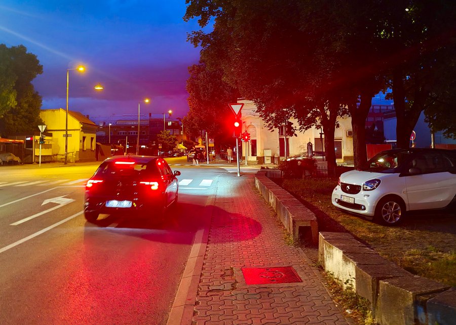 (2) Noćna fotka, Slavonski Brod