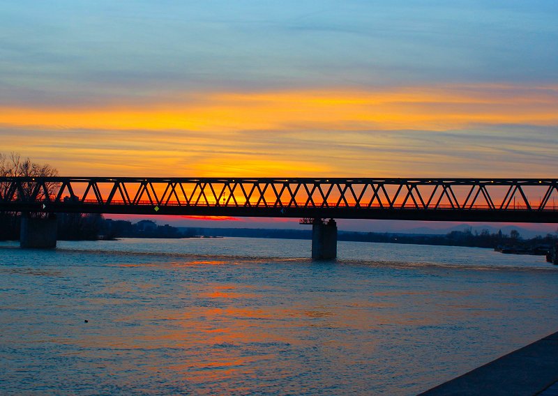 Most na Savi, zalazak sunca 