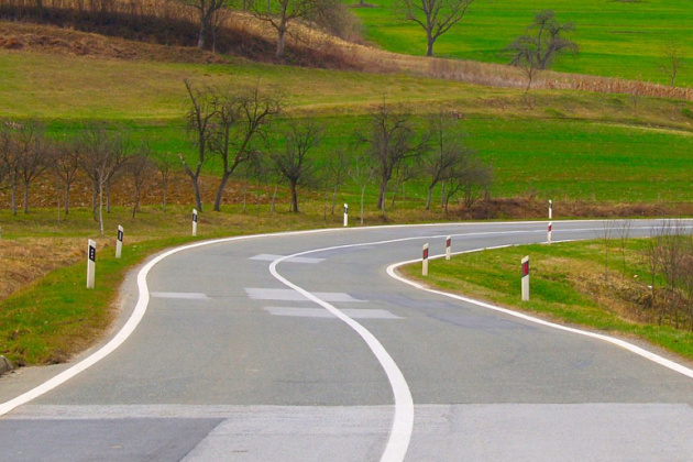 Fotografija ceste broj 53, na putu u bivšu krečanu Domin